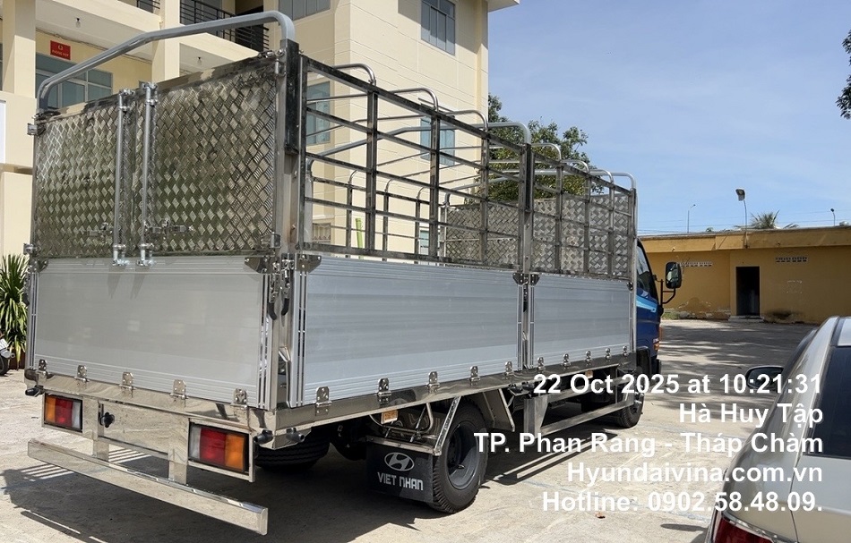 Thùng mui bạt bửng nhôm 3,5 tấn